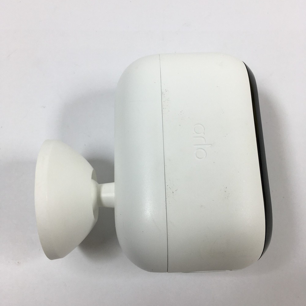 Arlo Essential (2nd Generation) VMC3050 2K Outdoor Camera (READ!)