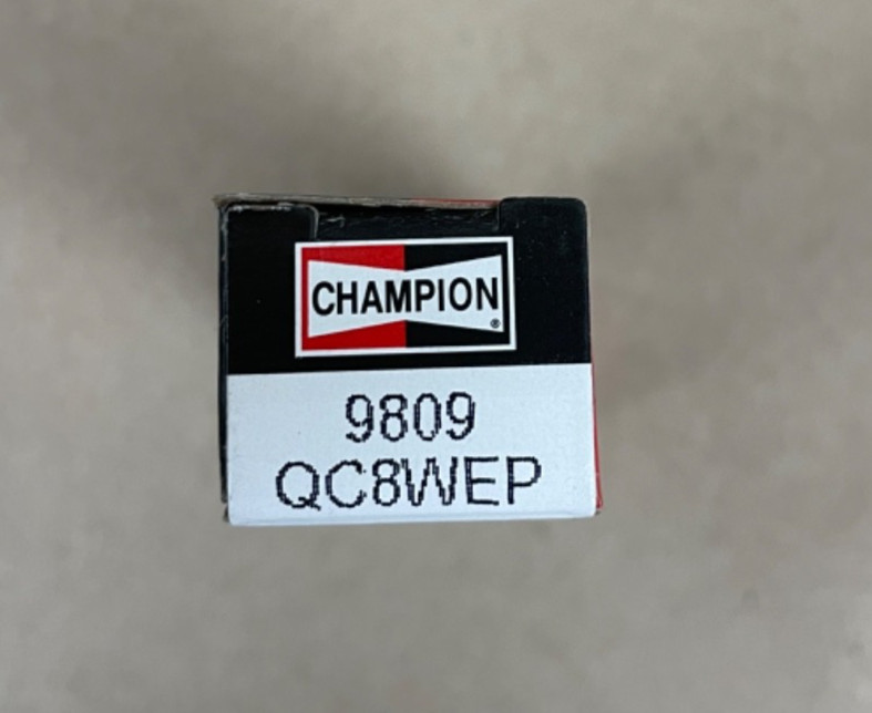 New Champion Iridium QC8WEP 9809 Spark Plug
