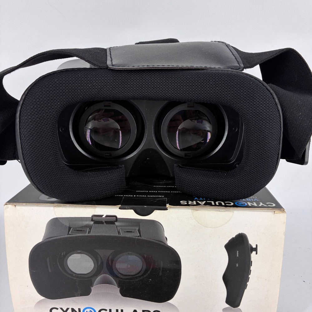 CYNOCULARS Virtual Reality Headset & Remote - As Seen On TV