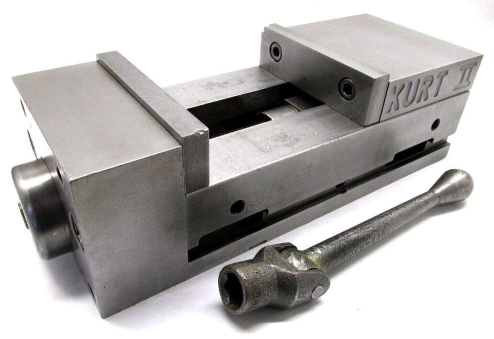 KURT 6" PULL-TYPE II CNC MACHINE VISE w/ JAWS & HANDLE - #PT600
