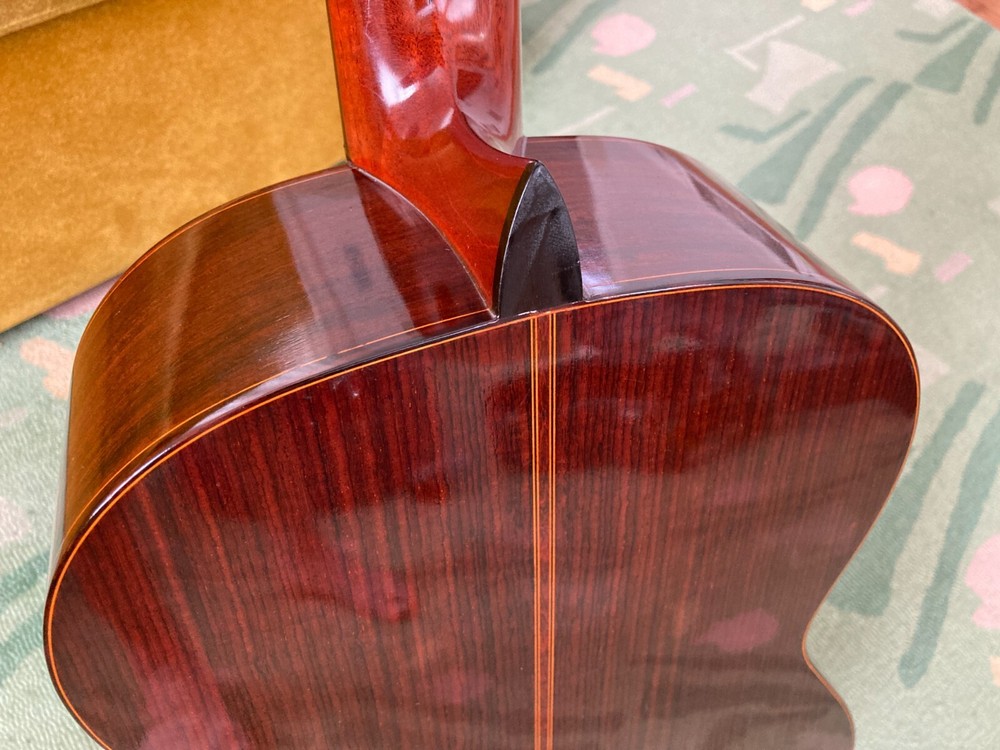 Sakazo Nakade 1000G classical guitar 1974 – solid, signed, japan