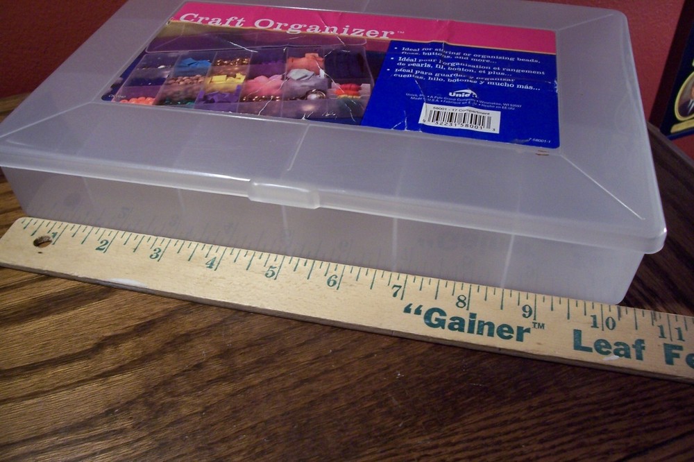 UNIEK Plastic 17 Compartment Craft Organizer