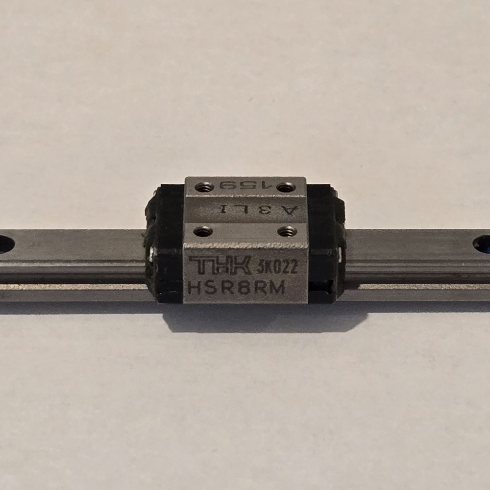 THK Linear Motion Guide HSR8RM, Single Block 70mm Long