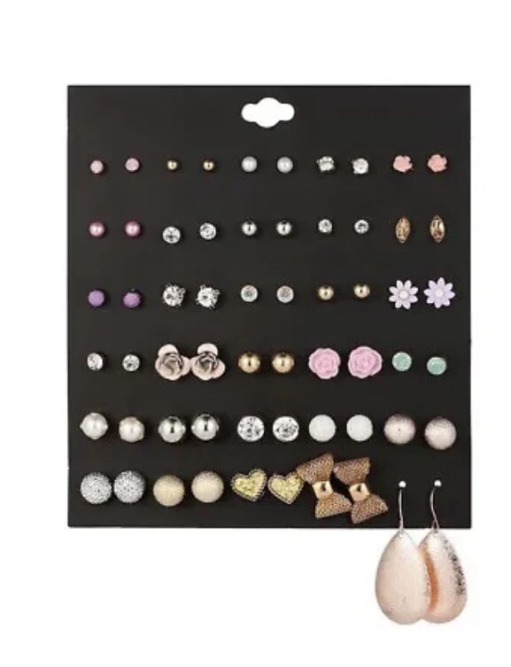 30 Pairs Gold Studs Earrings Set