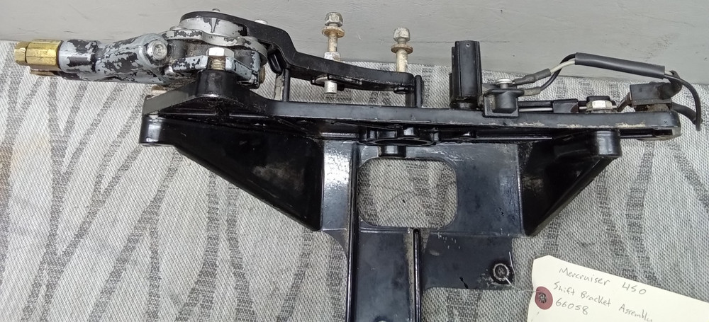 H3 66057 66058 MERCRUISER SHIFT BRACKET ASSEMBLY