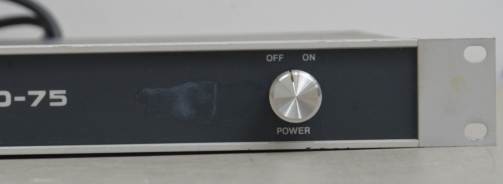 Crown D-75 2-Channel Stereo Power Amplifier