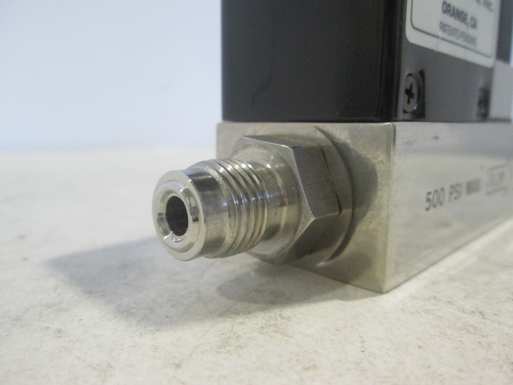 Unit, UFC-1050HPA, Mass Flow Controller, 500 SCCM, N2, Used