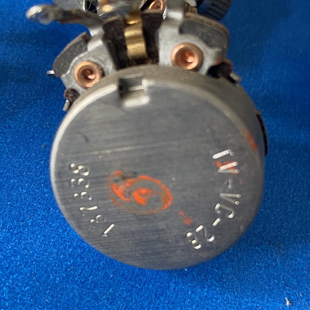 Assorted Lot Vintage Potentiometers Electronics Music Untested