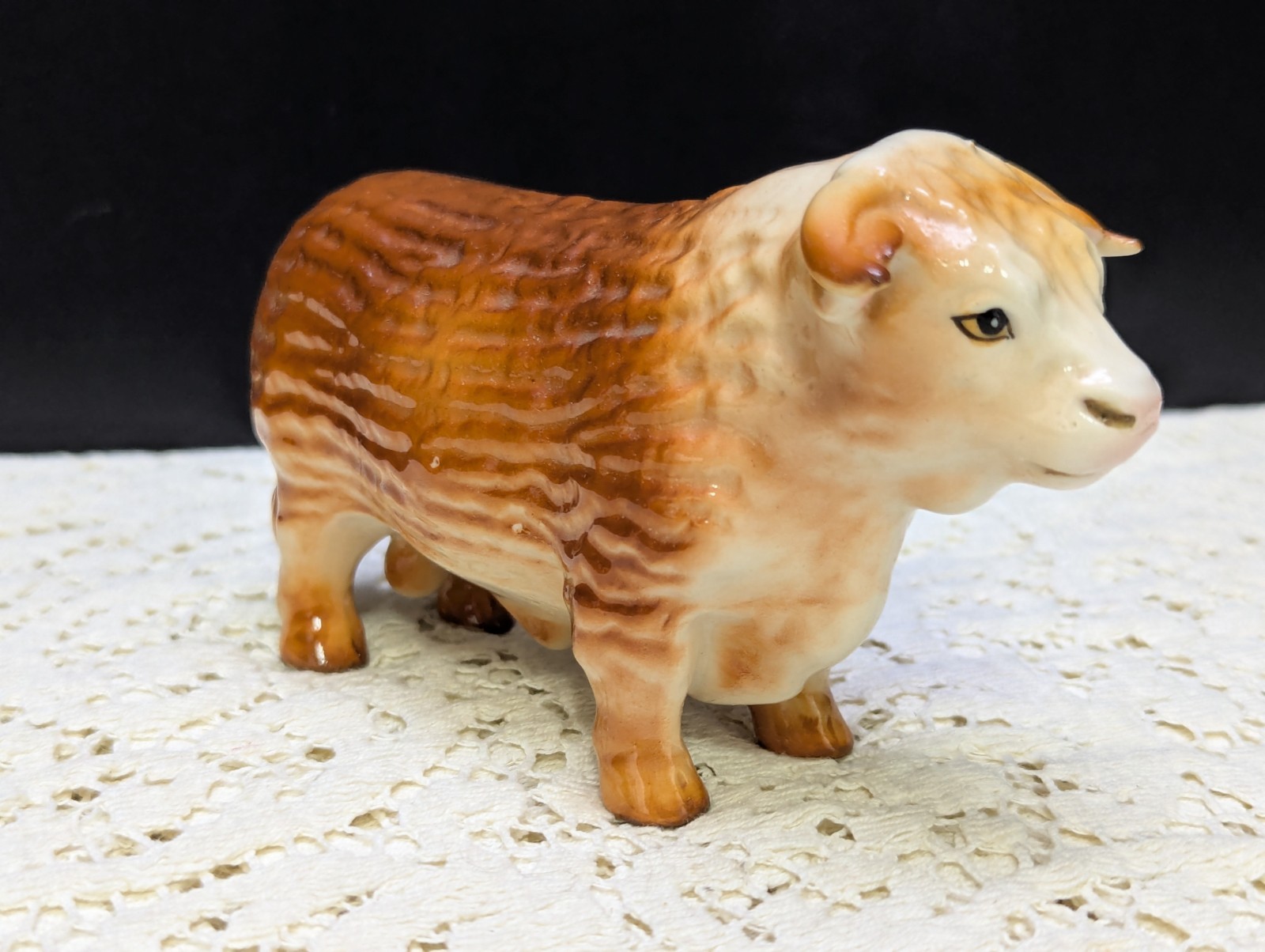 Vtg Hereford Bull Figurine Ceramic Japan Victoria Nice Detail