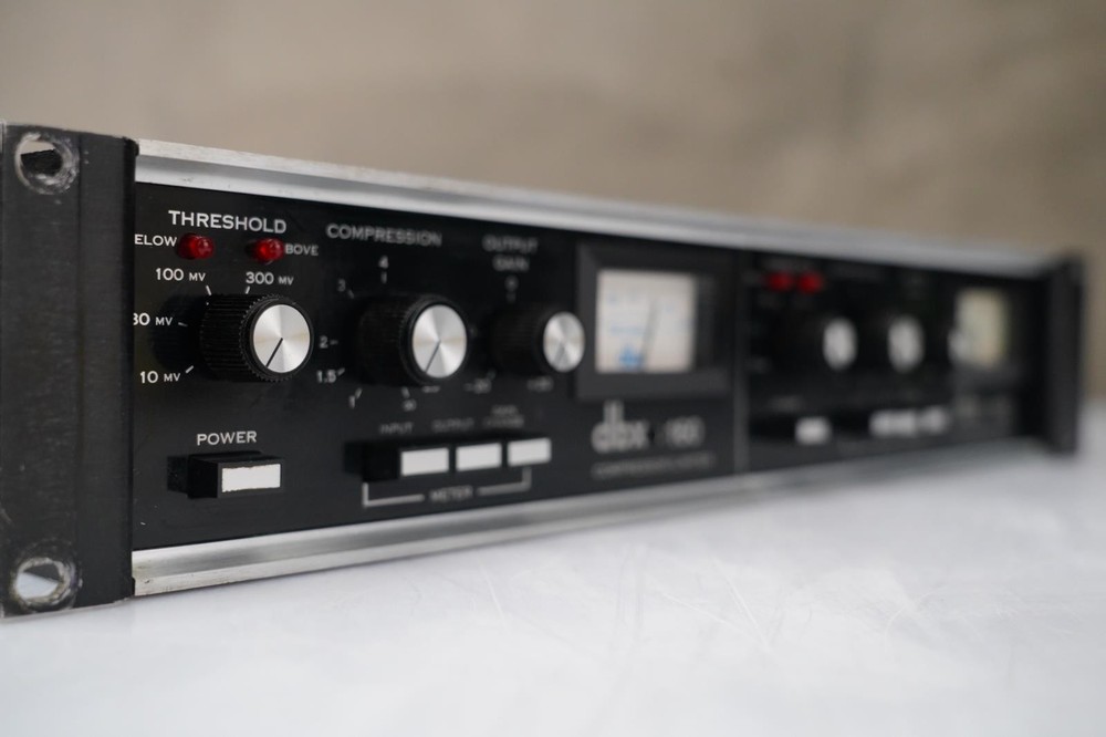dbx 160VU Compressor Limiter Stereo Pair #59108