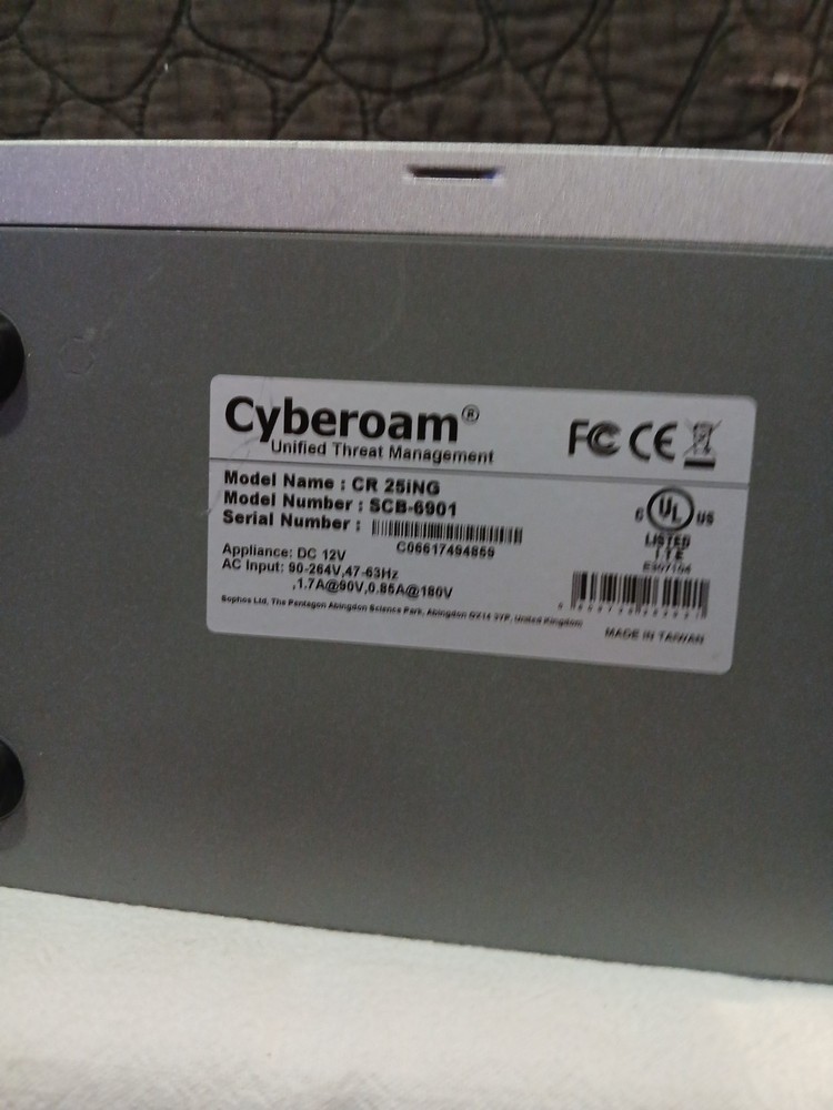 Cyberoam Future Ready CR25ing
