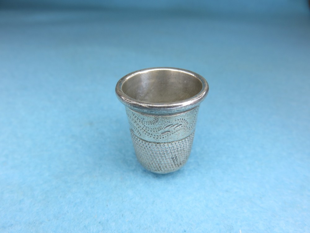 1916 Hallmarked Silver Thimble