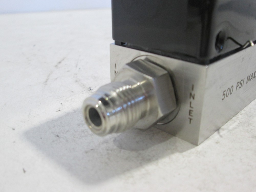 Unit, UFC-1200A, Mass Flow Controller,1 SLM, HCL, Used