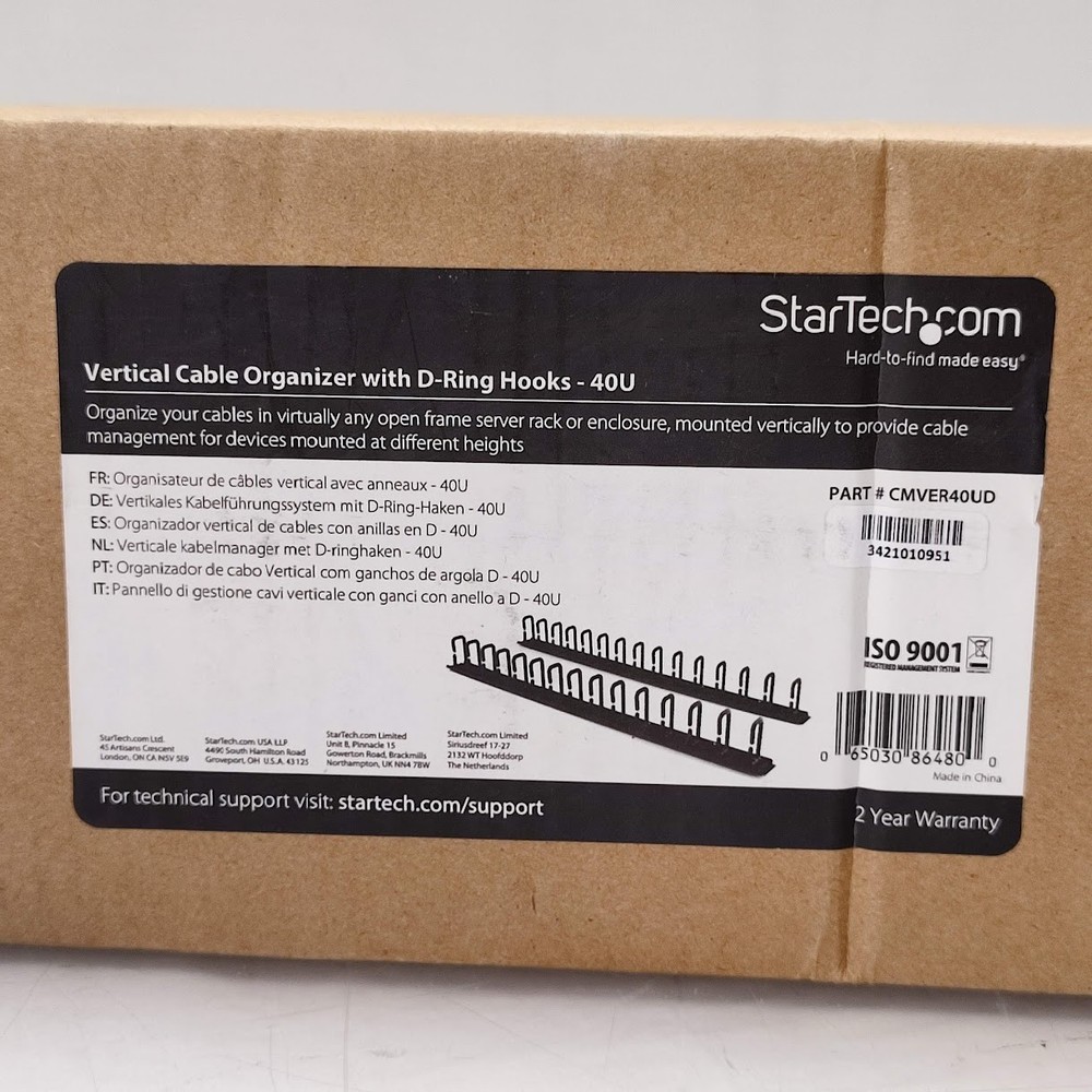 StarTech CMVER40UD Vertical Server Cable Organizer with D-Ring Hooks Rack Cord