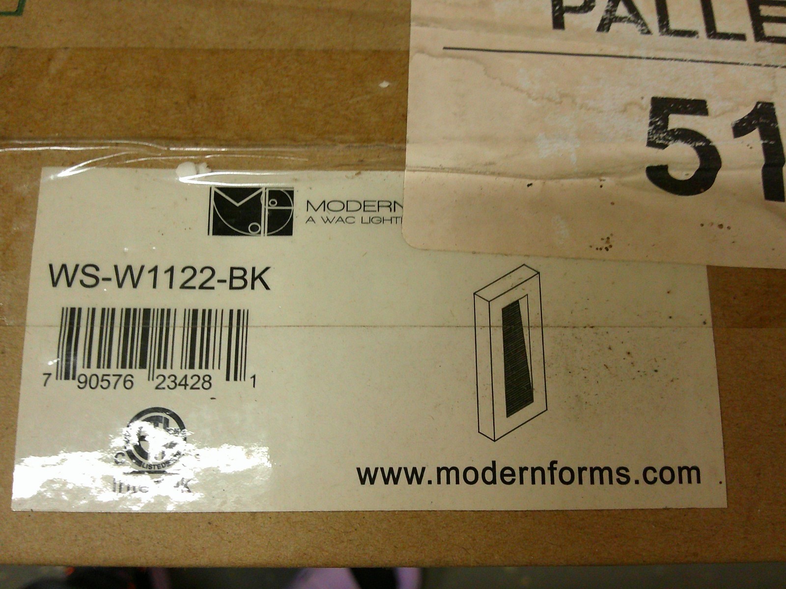 MODERN FORMS WS-W1122-BK Urban 2 Light 22" LED Wall Light/3000K, BLACK