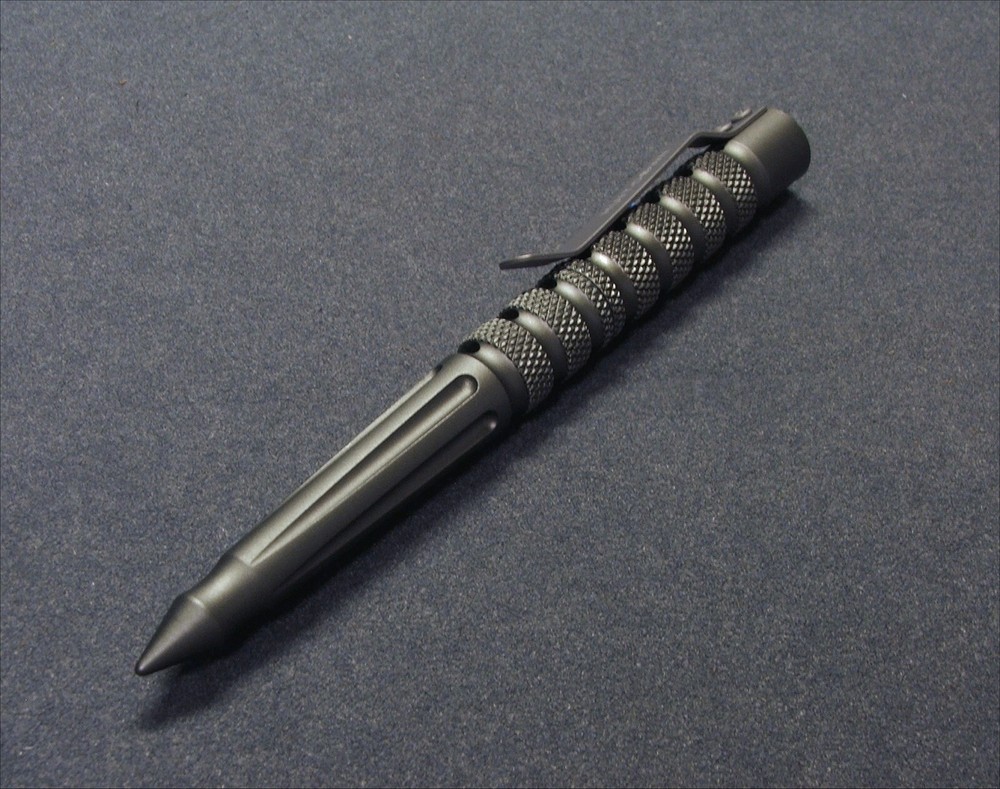 DEFENDER TACTICAL PEN ANODIZED BATTLE GREY