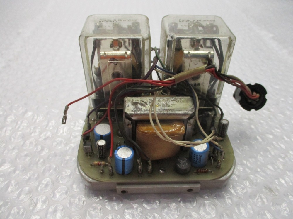 DWYER HH-117VAC SWITCH UNMP