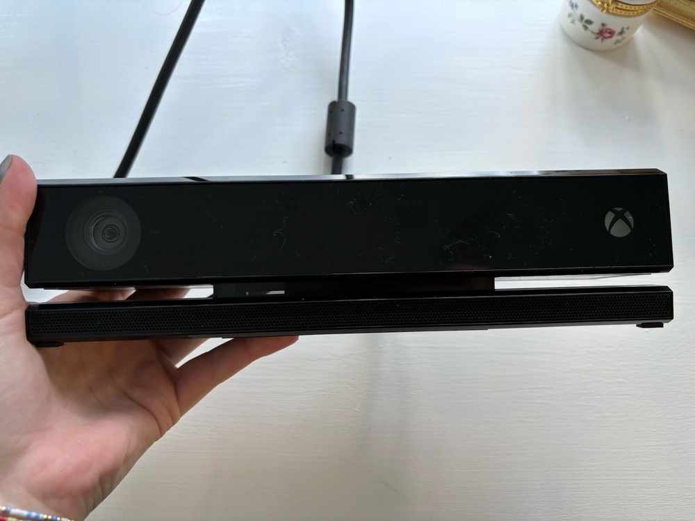 Microsoft Xbox One Kinect Sensor Bar Black, Model 1595