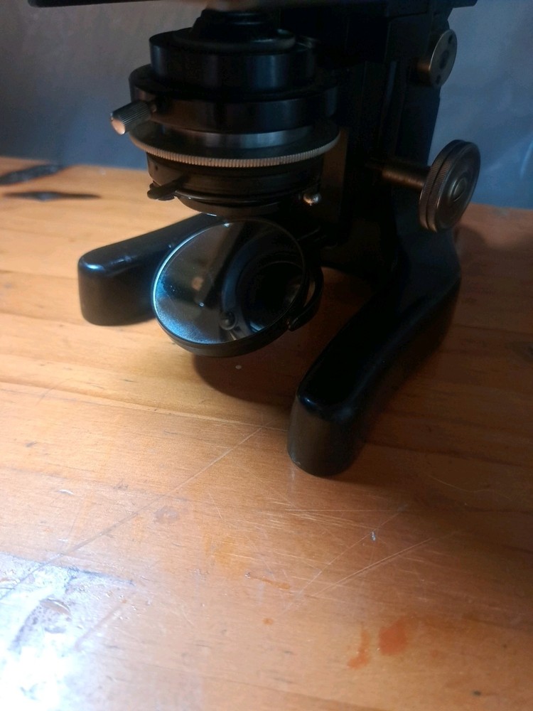 Antique Ernst Leitz Wetzlar Microscope SN 335050