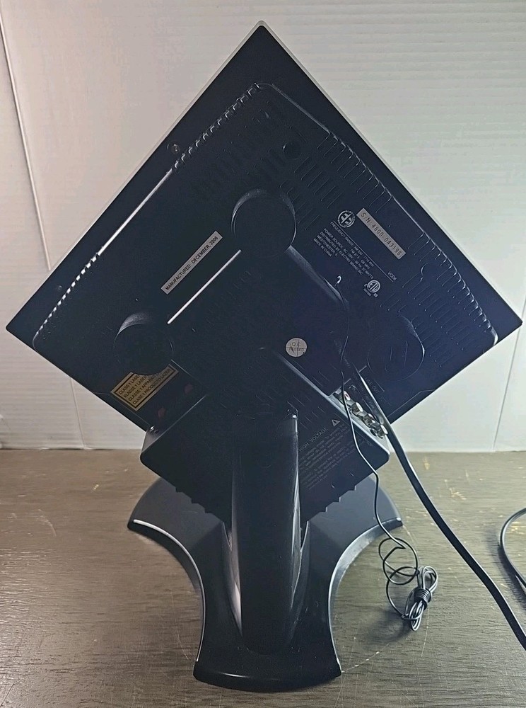 VTG 3 CD /FM Player With Speakers