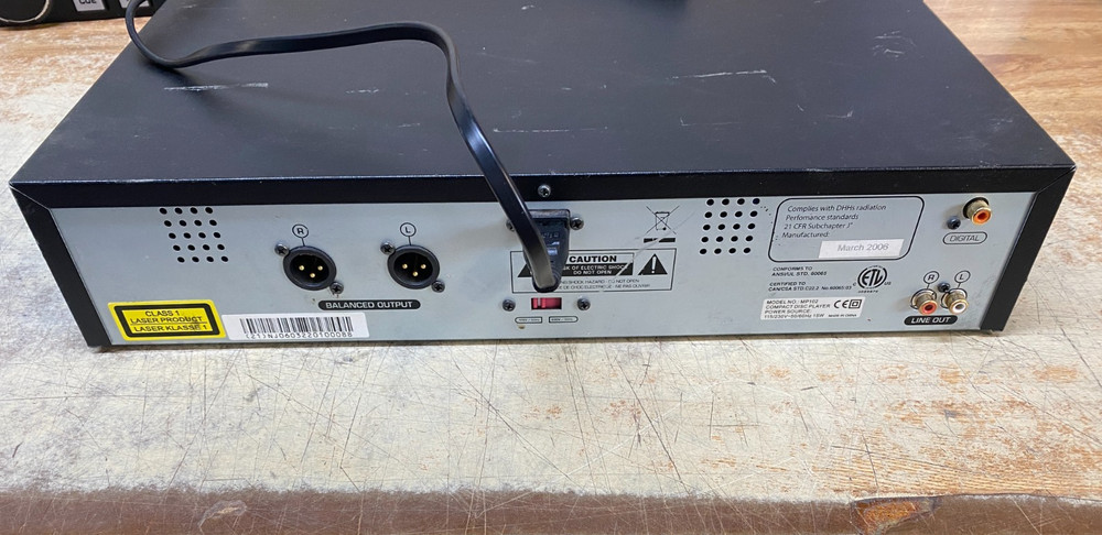 Numark MP102 Professional MP3 CD Player with Rack Mount