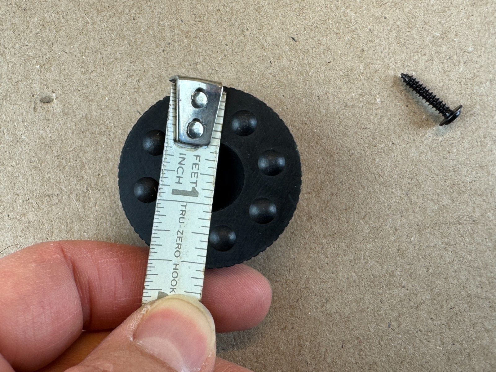 4 New TURNTABLE FEET w/ screws for Pioneer JVC Technics Marantz etc