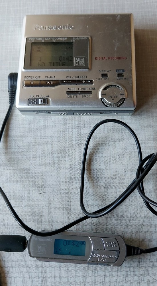 🎧 Vintage Panasonic SJ-MR100 Portable MD Recorder