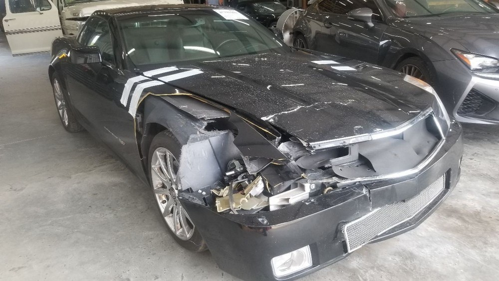 08 CADILLAC XLR-V CONVERTIBLE ROOF FORWARD HINGE LEFT DRIVER