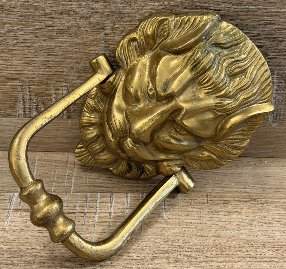 VINTAGE SOLID BRASS LIONS HEAD DOOR KNOCKER