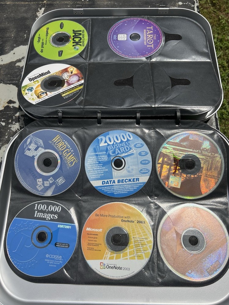 100 Plus CD ROMs Whole Case