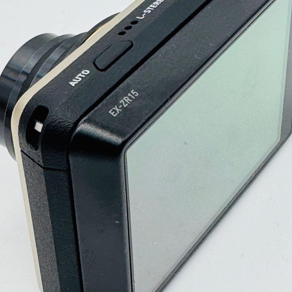 CASIO EXILIM EX-ZR15 Digital Camera