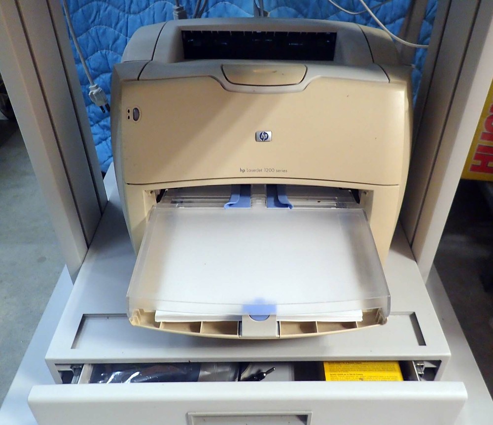 AGILENT 16702B LOGIC ANALYSIS SYSTEM w/ TESTMOBILE PRINTER PROBES & MUCH MORE