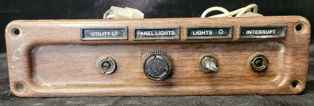 Freightliner FLD Switch Panel