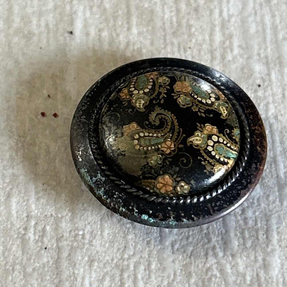 7 Antique Buttons 3 Patterns Used