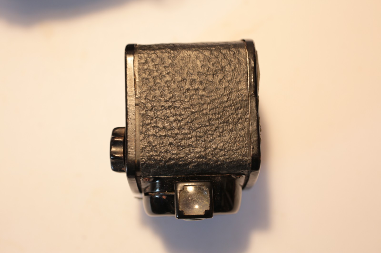 Bencini N. Gabry Box camera 1938 and leather carrying bag