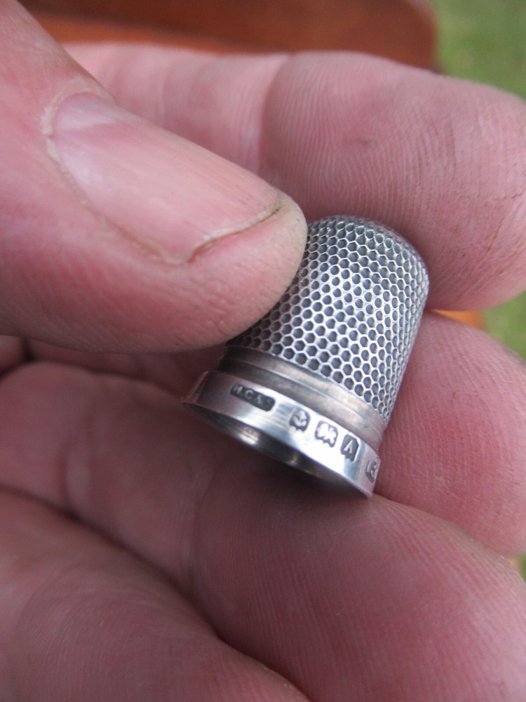 Solid Silver Sewing Thimble B`ham 1925 HC + S Maker No 13 No Holes Excellent