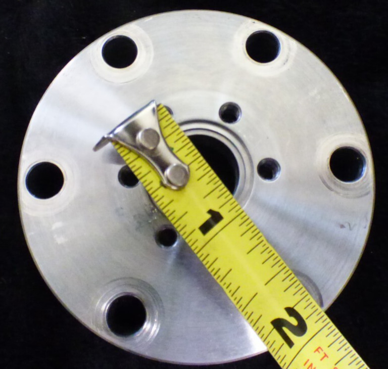 MDC zero length reducer 2.75" CF to 1.33" CF tapped