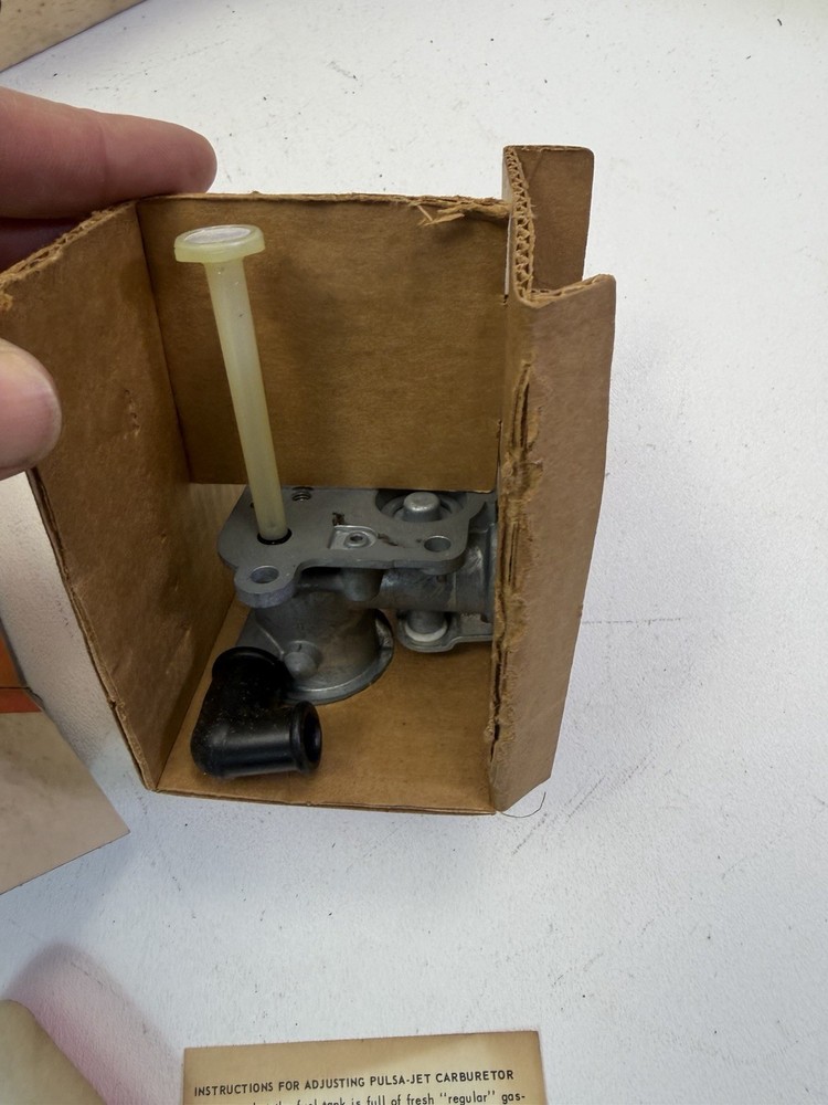 Briggs & Stratton 298567 Carburetor