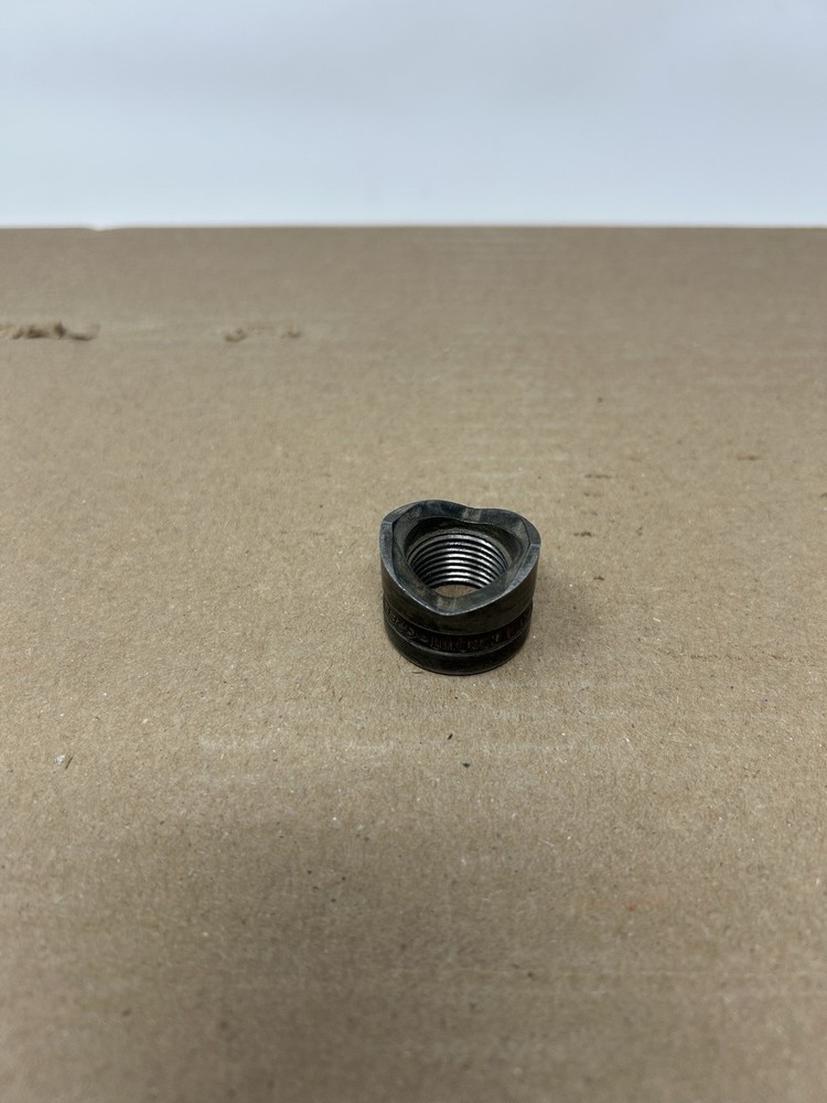 Greenlee knockout punch 3/4" conduit 5004008