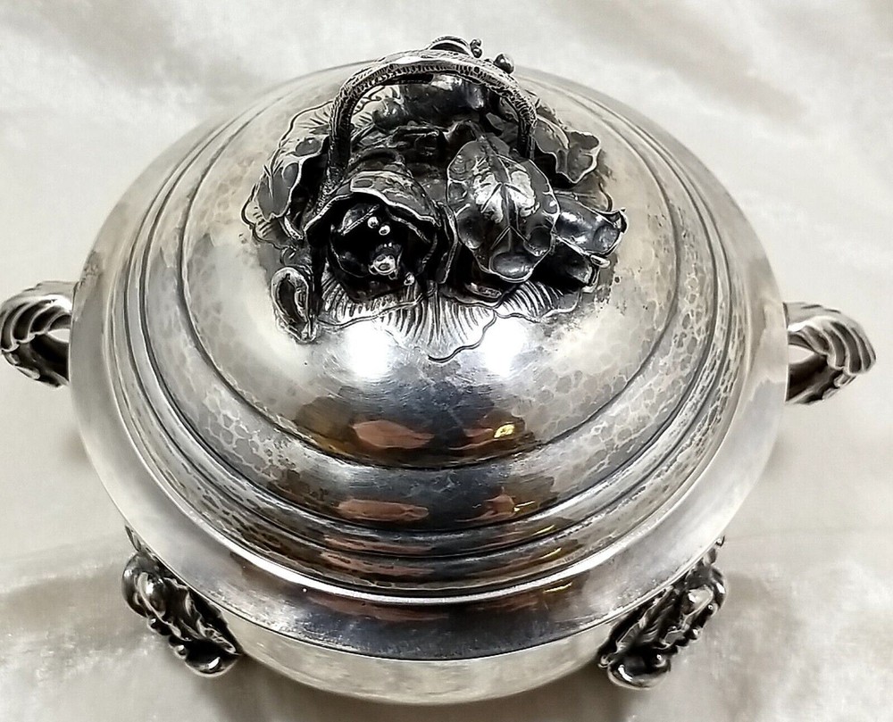 Antique Floral Pattern Hammered 835 Silver Candy Dish