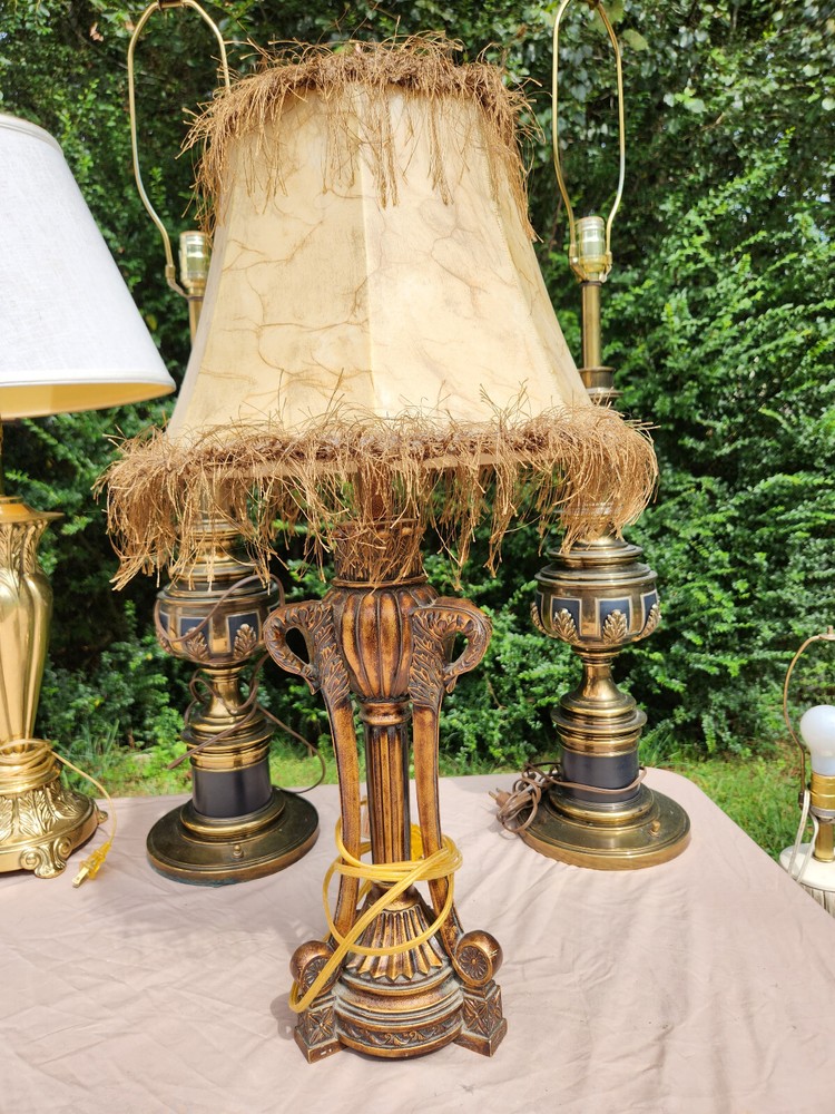 Baroque Style Bronzed Table Lamp