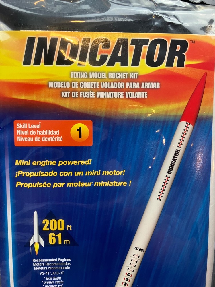 2 Wonderful Estes Flying Model Rocket Kits - Indicator and Wizard - Both Sealed