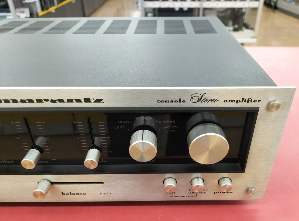 Integrated amplifier transistor Operation confirmed MODEL1040