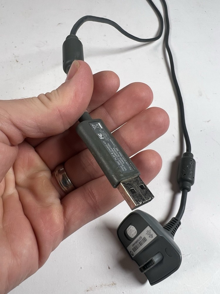 Xbox 360 Play And Charge Kit Controller USB Charging Cable Plug OEM Dongle
