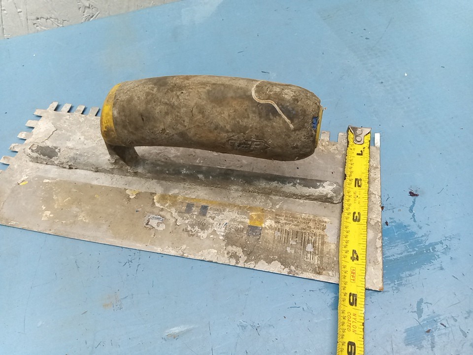 QEP Wall Trowel (LL)