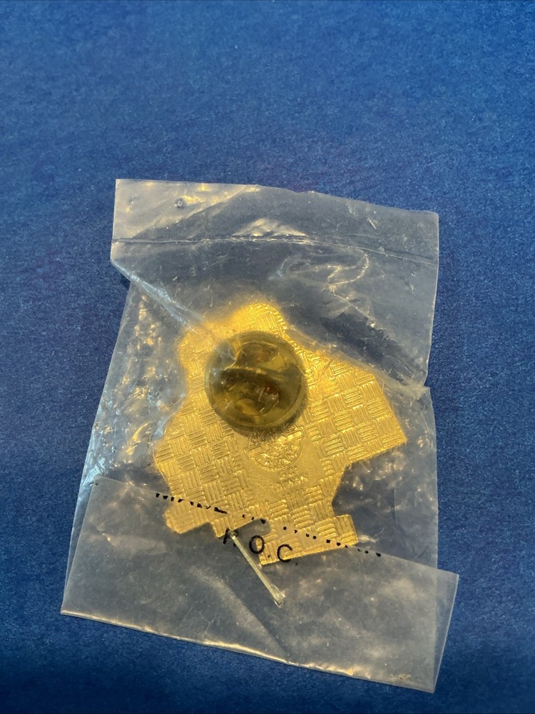 Bud Bowl II Pin