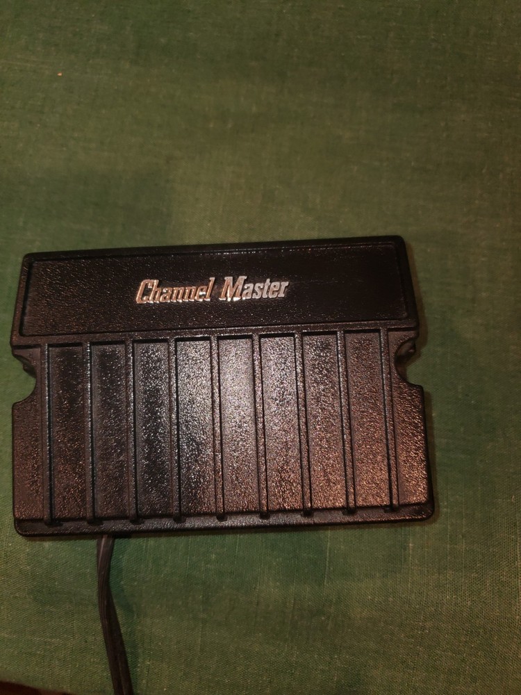 Channel Master TV Pre Amplifier 0064C