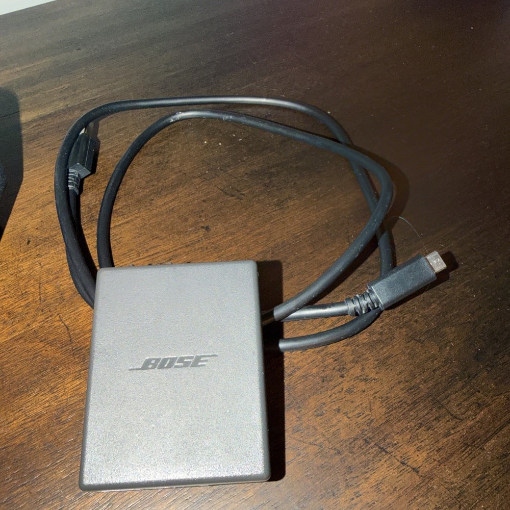 Bose SoundLink Mini Bluetooth Speaker Charging Cradle Base NEEDS New Battery