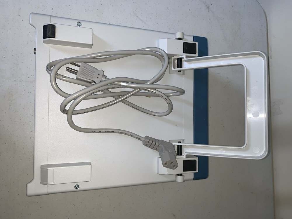 Bk Precision 4017A 20 MHz Sweep Function Generator Excellent Condition & Works