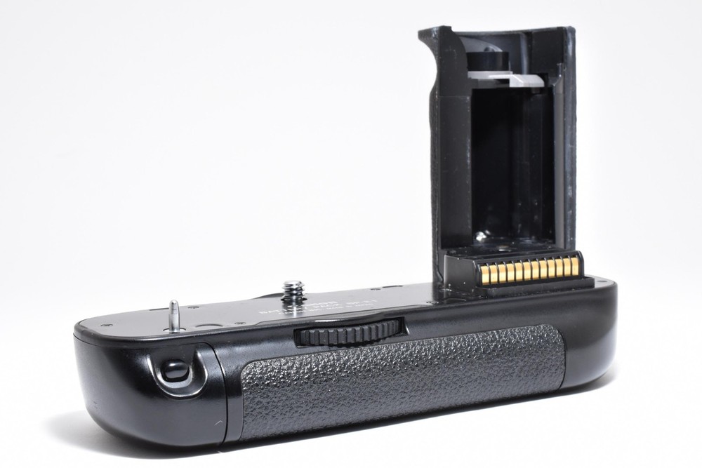 [MINT] Canon BP-E1 BP E1 EOS Battery Pack Grip for EOS-1 1V 1N 3 From JAPAN